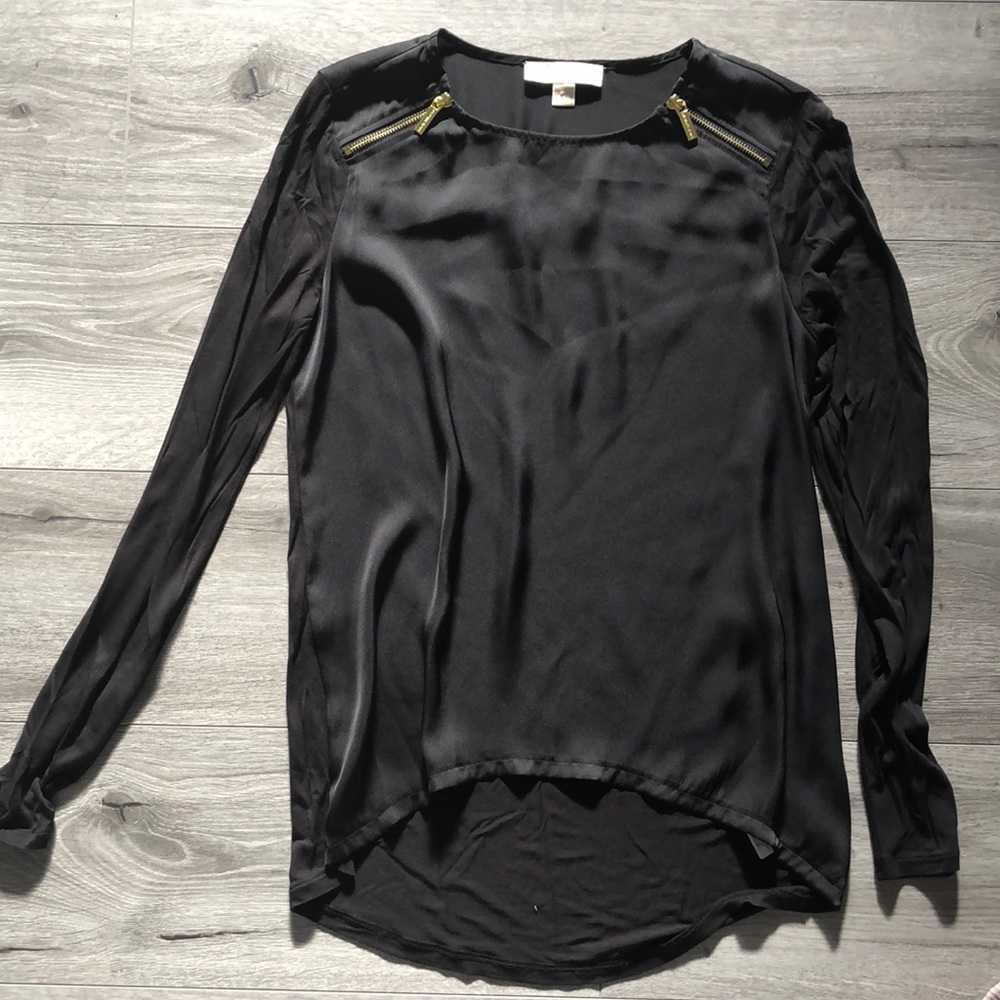 Michael Kors black top